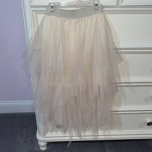 White tutu skirt